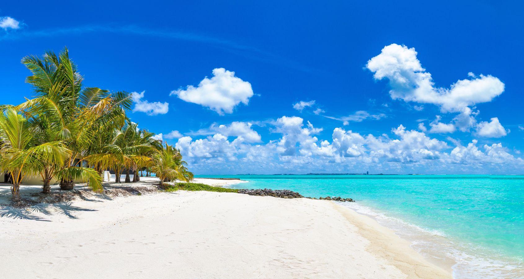 On the Beach Holiday Claims | Hudgell Solicitors