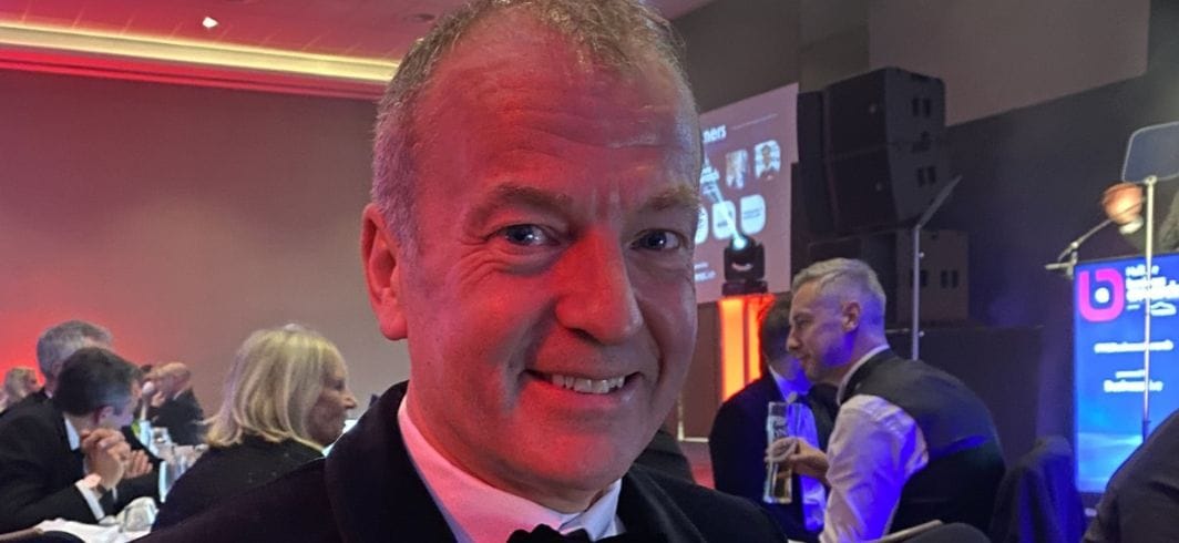 neil hudgell awarded prestigious outstanding contribution at hull live business awards