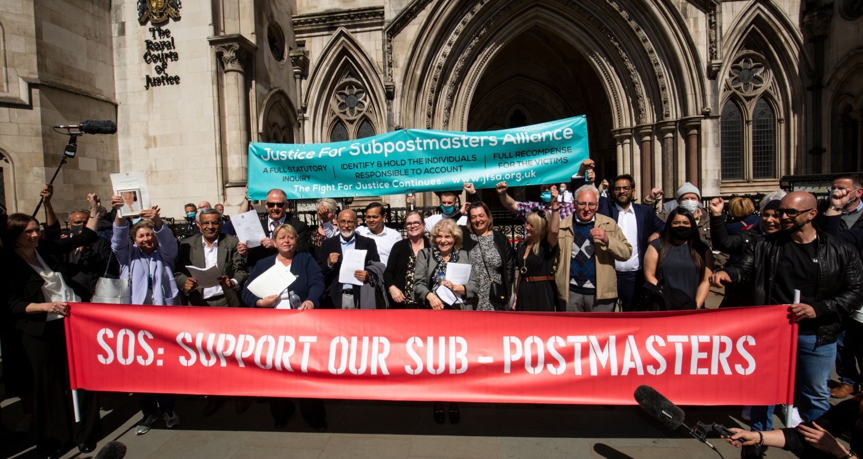 former-subpostmasters-affected-by-the-post-office-horizon-scandal-successfully-represnented-by-hudgell-solicitors