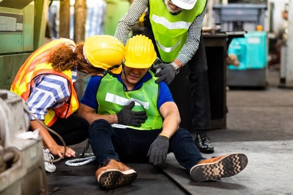 man has an accident at work and suffers a personal injury