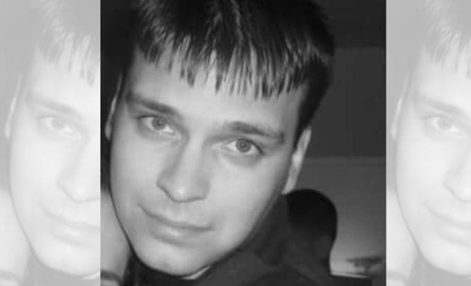 black and white image of lewis skelton looking into the camera concept civil liberties claims against police client