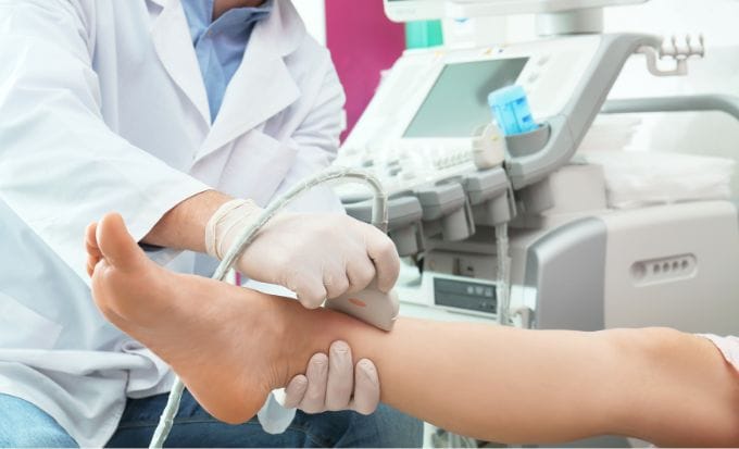 doctor scanning a womans leg concept medical negligence hospital negligence feature