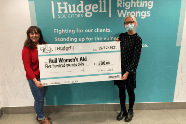 Hudgell Solicitors’ staff raises £500 for Hull Women’s Aid and donate toys and gifts for Christmas.